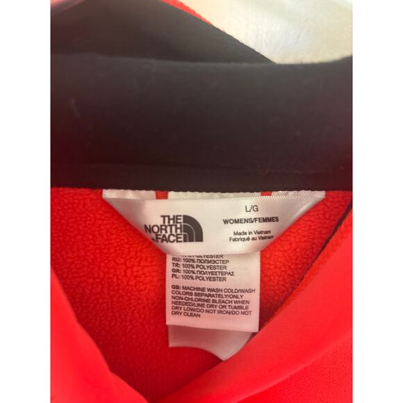 The North Face coral Hoodie - Picture 2 of 4